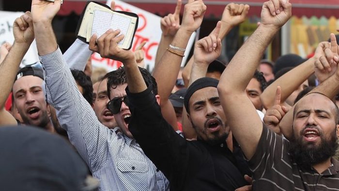 الاسلامويون والشبيبة الاتحادية ....لعبة العنف والترهيب .. التضامن المطلق مع شباب التنوير بتطوان