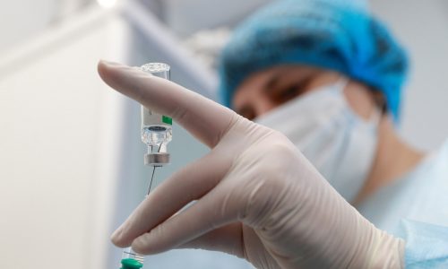 في خطوة مفاجئة.. ألمانيا تصدر توصية بخلط لقاحات كورونا