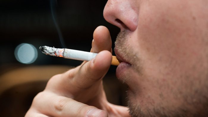 دراسة : 10 دول تتصدر القائمة.. إحصائية استقصائية تكشف عن أكثر من مليار شخص يدخنون التبغ